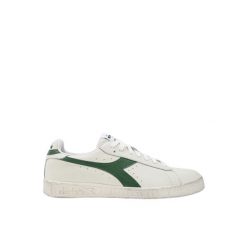 Sneakersy Diadora Game L Low Waxe. Białe obuwie sportowe damskie Diadora, ze skóry, bez zapięcia. W wyprzedaży za 355.75 zł.