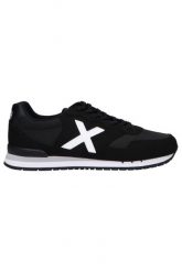 Tenisówki Munich Model Dash 103 Kolor Czarny. Czarne trampki damskie munich, bez wzorów, z materiału, bez zapięcia. Za 322.25 zł.