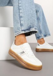 Białe Sneakersy Tenisówki z Metalicznym Paskiem Hanalie. Białe obuwie sportowe damskie Born2be, z aplikacjami, z jeansu, bez zapięcia. Za 84.99 zł.