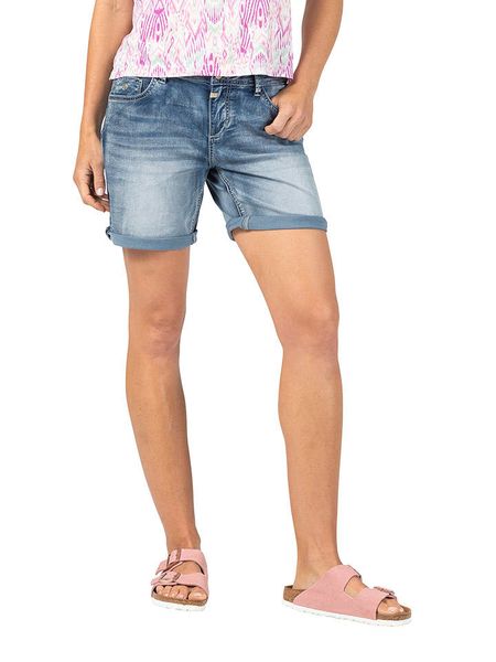 Timezone Szorty dżinsowe "Alexa" - Regular fit - w kolorze niebieskim rozmiar: W30. Niebieskie szorty damskie Timezone, z aplikacjami. Za 91.77 zł.