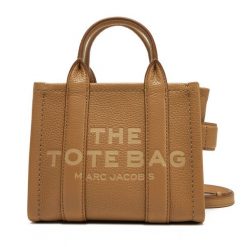 Torebka Marc Jacobs. Brązowe torebki klasyczne damskie Marc Jacobs, bez dodatków. Za 1,339.00 zł.
