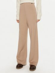 Calvin Klein Spodnie dresowe K20K207680 Beżowy Relaxed Fit. Brązowe spodnie dresowe damskie Calvin Klein, l, bez wzorów, z dresówki. Za 559.99 zł.