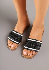 Czarne Klapki w Stylu Boho Nimietta. Czarne klapki damskie Born2be, z aplikacjami, bez obcasa, na płaskiej podeszwie, bez zapięcia. Za 74.99 zł.