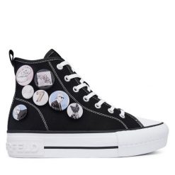 Trampki KARL LAGERFELD. Czarne trampki damskie KARL LAGERFELD, bez wzorów, bez zapięcia. Za 704.99 zł.