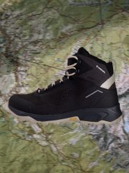 4F Wysokie buty trekkingowe ICE CRACKER z izolacją Primaloft damskie - czarne 41. Czarne obuwie trekkingowe damskie 4F, z nylonu, przed kolano, bez zapięcia. Za 549.99 zł.