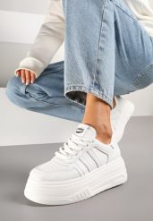 Białe Sneakersy na Platformie Ozdobione Paskami i Perforacją Fonadel. Białe obuwie sportowe damskie Renee, z jeansu, bez zapięcia. Za 89.99 zł.