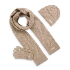 Zestaw czapka, szalik i rękawiczki Fitness Siroko Triad Sand Brown. Brązowe szaliki damskie SIROKO, bez wzorów, z materiału. Za 106.00 zł.