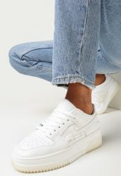 Białe Sneakersy Ozdobione Futerkiem Verinne. Białe obuwie sportowe damskie Born2be, z jeansu, bez zapięcia. Za 89.99 zł.