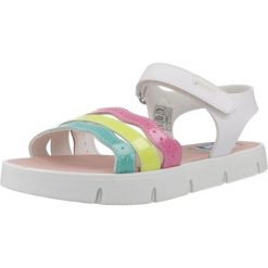 Sandały PABLOSKY 441104P Biały. Białe sandały damskie Pablosky, bez wzorów, ze skóry, bez obcasa, bez zapięcia. Za 246.99 zł.