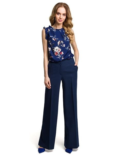 Made of emotion Spodnie w kolorze granatowym rozmiar: XXL. Niebieskie spodnie materiałowe damskie Made Of Emotion, bez wzorów, z materiału. Za 164.99 zł.