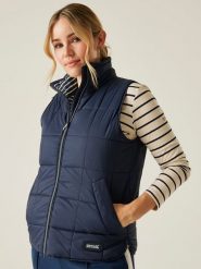 Regatta Kamizelka pikowana "Courcelle" w kolorze granatowym rozmiar: 34. Niebieskie kamizelki damskie Regatta, bez wzorów, bez kaptura. Za 87.81 zł.