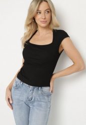 Czarny Dopasowany T-shirt z Wiskozą w Prążki z Kwadratowym Dekoltem Alannia. Czarne t-shirty damskie Born2be, m, bez wzorów, z bawełny, bez kołnierzyka. Za 44.99 zł.