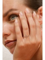 DIAMANTA Złoty pierścionek "Parallèle asymétrique" z diamentem rozmiar: 54. Szare pierścionki damskie DIAMANTA, z diamentem, złote. Za 1,696.99 zł.