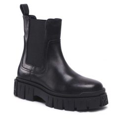 Sztyblety GINO ROSSI. Czarne botki damskie Gino Rossi, bez obcasa, na płaskiej podeszwie, bez zapięcia. Za 399.99 zł.