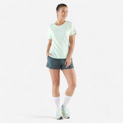 Koszulka do biegania damska Kiprun Run 500 Dry. Czerwone koszulki damskie KIPRUN, l, bez wzorów, z elastanu, bez kołnierzyka, bez ramiączek. Za 59.99 zł.