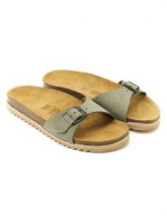 Mandel Skórzane klapki "Agata" w kolorze khaki rozmiar: 39. Brązowe klapki damskie Mandel, bez wzorów, z nubiku, z otwartym noskiem, bez obcasa, bez zapięcia. Za 130.99 zł.