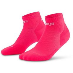 Damskie skarpety kompresyjne do biegania sportowe za kostkę Core Run CEP. Czerwone skarpetki damskie CEP, bez wzorów, z elastanu. Za 79.00 zł.