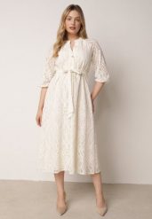 Beżowy Koronkowa Sukienka Koszulowa o Rozkloszowanym Dole z Paskiem w Talii Nesssea. Brązowe sukienki damskie Born2be, bez wzorów, z koronki, biznesowe, bez ramiączek. Za 229.99 zł.