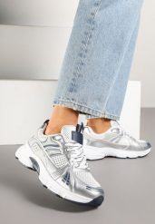 Biało-Srebrne Streetwearowe Sneakersy ze Wstawkami z Siateczki Deylisse. Białe obuwie sportowe damskie Renee, z jeansu, bez zapięcia, trekkingowe. Za 89.99 zł.