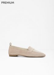 Półbuty skórzane loafer. Brązowe półbuty damskie bonprix, bez wzorów, ze skóry, bez obcasa, bez zapięcia. Za 179.99 zł.