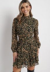 Beżowo-Zielona Rozkloszowana Sukienka Mini w Modny Print Ozdobiona Brokatem Ifigentta. Brązowe sukienki damskie Born2be, bez wzorów, bez ramiączek. W wyprzedaży za 161.49 zł.