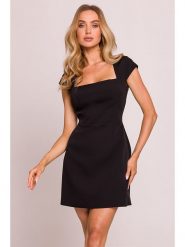 Made of emotion Sukienka w kolorze czarnym rozmiar: XL. Czarne sukienki damskie Made Of Emotion, bez wzorów, bez ramiączek. Za 223.99 zł.