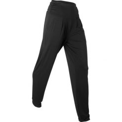 Spodnie haremki z wiskozy. Czarne spodnie sportowe damskie bonprix, bez wzorów, z wiskozy, na fitness i siłownię. Za 87.99 zł.
