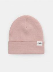 Czapka beanie z naszywką - różowy. Czerwone czapki damskie Sinsay, z aplikacjami. Za 9.99 zł.