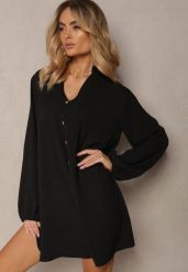 Czarna Pudełkowa Sukienka Oversize Ozdobiona Guziczkami Eudoratte. Czarne sukienki damskie Renee, bez wzorów, eleganckie, bez ramiączek. W wyprzedaży za 55.99 zł.