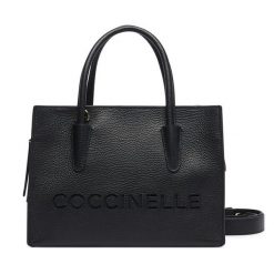 Torebka Coccinelle. Czarne kuferki damskie Coccinelle, bez dodatków. Za 1,399.00 zł.