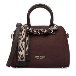 Torebka Nine West. Brązowe kuferki damskie Nine West, bez wzorów, bez dodatków. Za 249.99 zł.