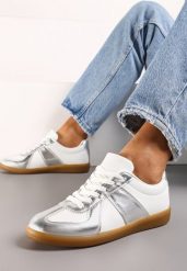 Srebrno-Białe Sneakersy Tenisówki z Ozdobnymi Przeszyciami Sumina. Białe obuwie sportowe damskie Renee, z materiału, bez zapięcia, tenisowe. Za 69.99 zł.