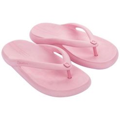 Japonki Ipanema Bliss Fem 41/42. Czerwone klapki damskie Ipanema, bez wzorów, z gumy, bez obcasa, na płaskiej podeszwie, bez zapięcia. Za 69.99 zł.