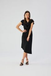 Czarna Asymetryczna Sukienka z Dekoltem Woda. Czarne sukienki damskie MOE, bez wzorów, z elastanu, bez ramiączek. Za 334.90 zł.