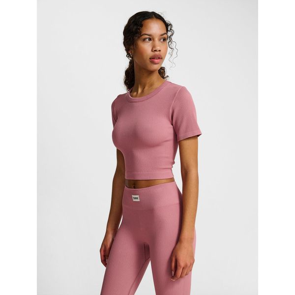 Damska koszulka bezszwowa Hummel Pulse. Fioletowe koszulki damskie Hummel, bez wzorów, bez kołnierzyka, bez ramiączek. Za 153.50 zł.