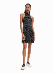 Desigual Sukienka dzianinowa El Havre 23SWVF10 Czarny Regular Fit. Czarne sukienki damskie Desigual, bez wzorów, z dzianiny, bez ramiączek. Za 319.99 zł.