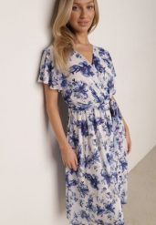 Niebieska Kopertowa Sukienka w Kwiaty z Wiązanym Paskiem i Brokatem Hilingea. Niebieskie sukienki damskie Born2be, z aplikacjami, biznesowe, bez ramiączek. Za 119.99 zł.