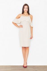 Elegancka Beżowa Sukienka Mini z Falbanką przy Dekolcie. Brązowe sukienki damskie Figl, bez wzorów, z materiału, eleganckie, bez ramiączek. Za 269.00 zł.