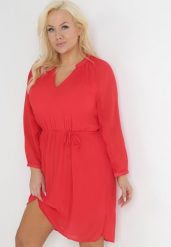 Czerwona Sukienka z Paskiem Yiridi. Czerwone sukienki damskie Born2be, bez wzorów, bez ramiączek. W wyprzedaży za 118.99 zł.