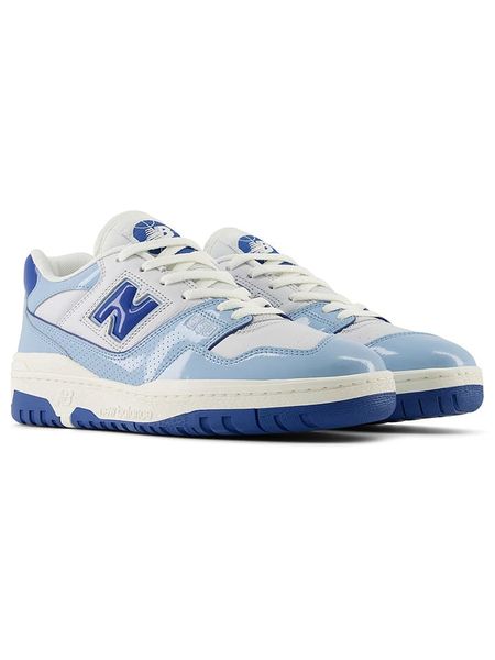 New Balance Skórzane sneakersy "550" w kolorze biało-błękitnym rozmiar: 44,5. Białe obuwie sportowe damskie New Balance, bez zapięcia. Za 268.55 zł.