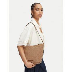 Torebka Calvin Klein. Brązowe torebki klasyczne damskie Calvin Klein, bez dodatków. Za 529.99 zł.