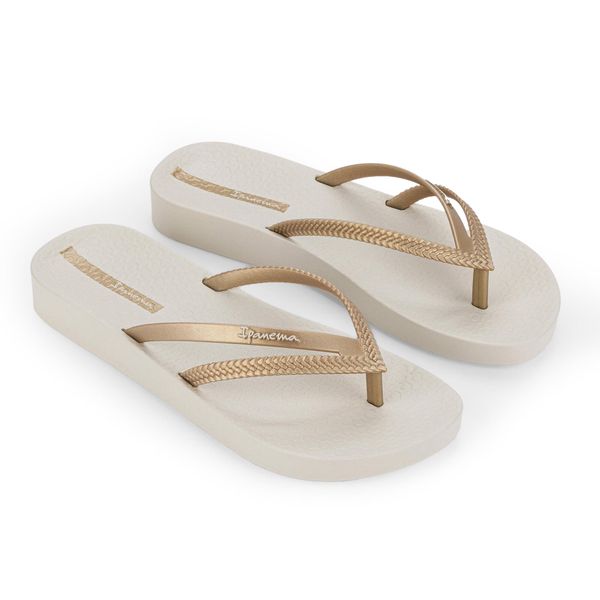 Japonki damskie Ipanema Bossa Soft V. Brązowe klapki damskie Ipanema, bez wzorów, bez obcasa, bez zapięcia. Za 59.99 zł.