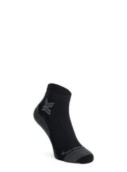 Skarpety do biegania X-Socks Run Discover Ankle. Czarne skarpetki damskie X Socks, bez wzorów, z elastanu. Za 104.49 zł.