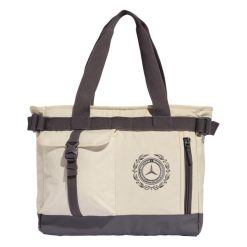 Torba Mercedes-AMG Petronas Formula 1 Team Silver Arrows. Białe torby sportowe Adidas, bez wzorów. Za 329.00 zł.