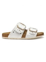 Geox Klapki "Brionia" w kolorze białym rozmiar: 39. Białe klapki damskie Geox, bez wzorów, z otwartym noskiem, bez obcasa, bez zapięcia. Za 217.99 zł.