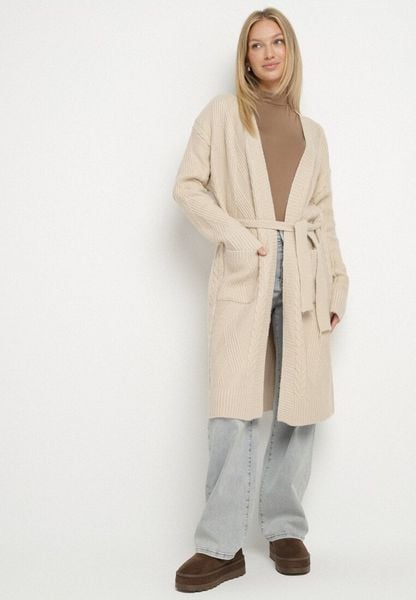 Beżowy Niezapinany Kardigan z Wełną z Warkoczowym Splotem i Wiązanym Paskiem Darrive. Brązowe kardigany damskie Born2be, bez wzorów, z dzianiny. Za 104.99 zł.