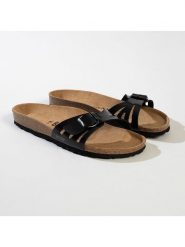 BACKSUN Klapki "Venezia" w kolorze czarnym rozmiar: 39. Czarne klapki damskie Backsun, bez wzorów, bez obcasa, bez zapięcia. Za 117.99 zł.