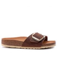 Birkenstock Klapki Madrid Big Buckle 1006525 Brązowy. Brązowe klapki damskie Birkenstock, bez wzorów, z nubiku, bez obcasa, bez zapięcia. Za 589.99 zł.