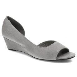 Szare Czółenka Maciejka Damskie Eleganckie Obuwie. Szare czółenka damskie Maciejka, bez wzorów, z nubiku, bez obcasa, na koturnie. Za 169.00 zł.