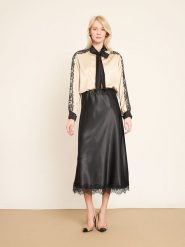 BGN Koszula w kolorze beżowym rozmiar: 38. Brązowe koszule damskie BGN, bez wzorów, z koronki, bez kołnierzyka, bez ramiączek. Za 143.99 zł.